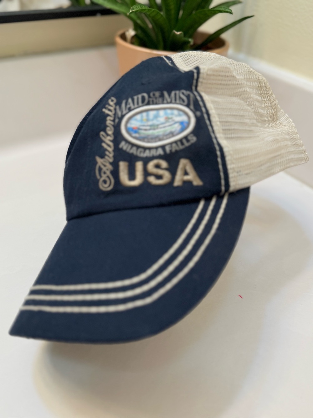 Maid of the Mist Niagara Falls USA Navy Blue Mesh Back Snapback Hat Youth